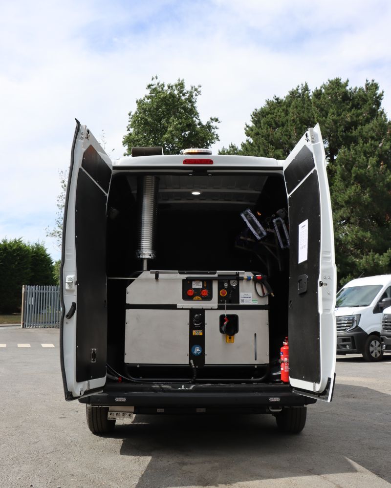 The Hotcube 2 van install photo 1