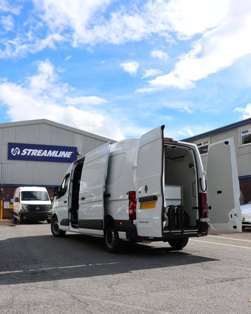 Window cleaning EV for Principle Cleaning Services photo 1