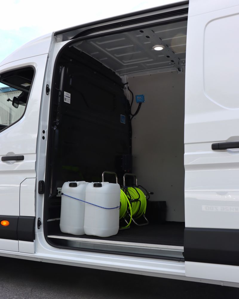 Window cleaning EV for Principle Cleaning Services photo 3