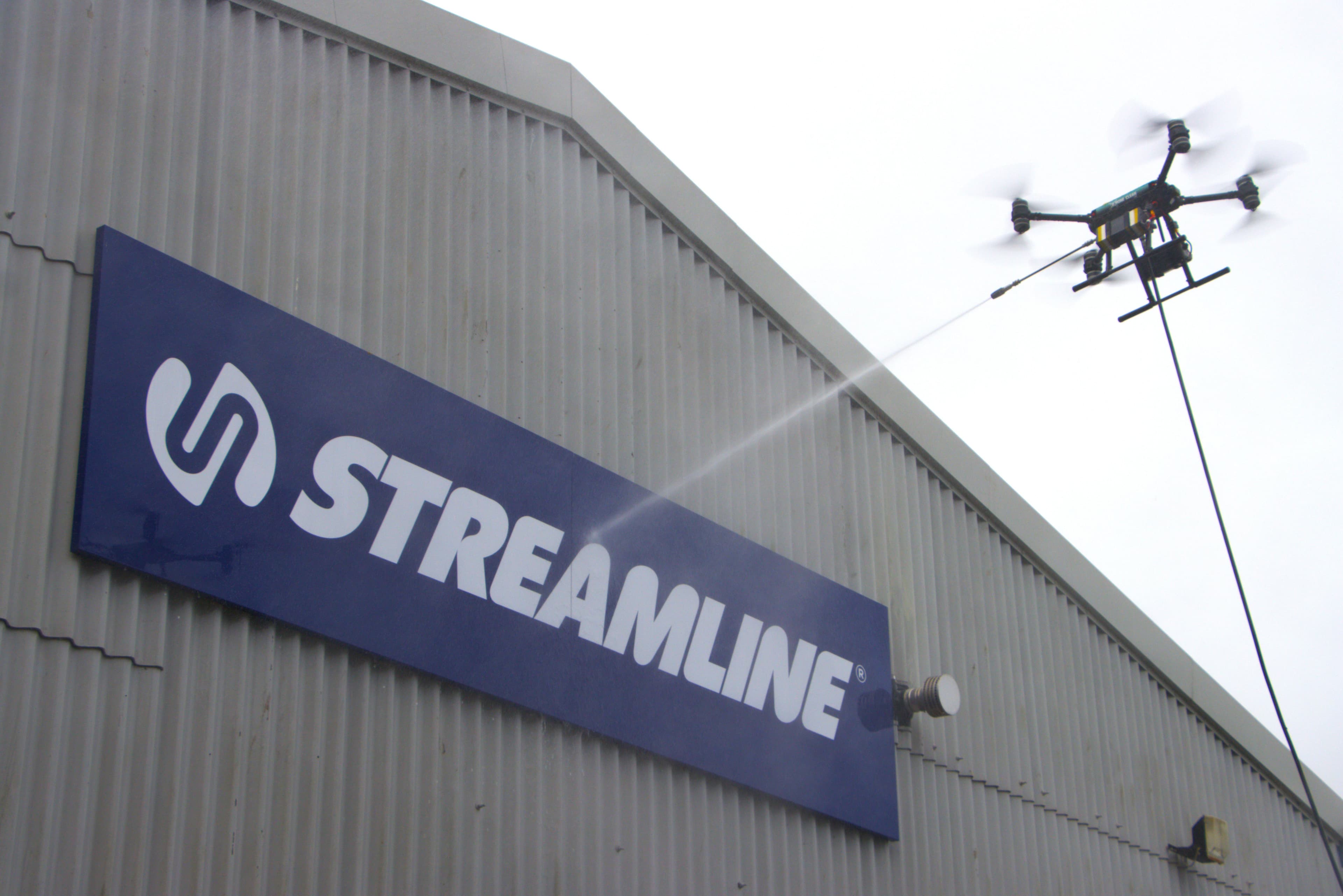 Streamline distributor network and equipment